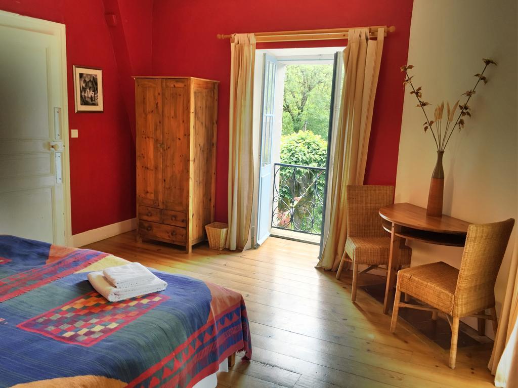 Bed and Breakfast Papilio à Montauban-de-Luchon Extérieur photo